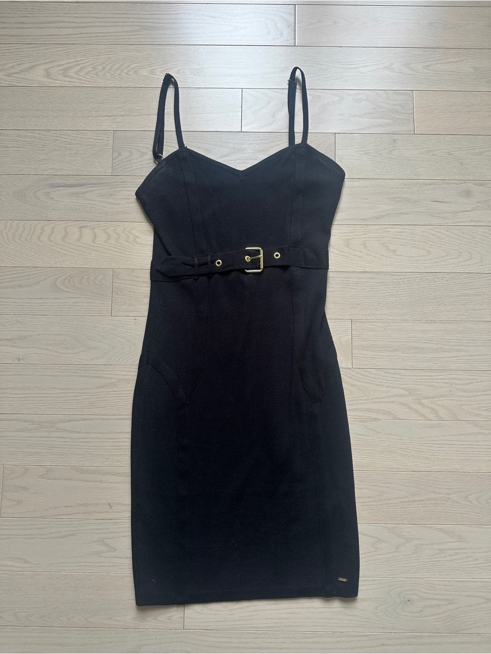 ♥️Guess Los Angeles Black Spaghetti-Strap Belted Dress Size Medium EUC
